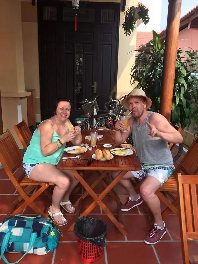 Goldensunbeamhomestay Χόι Αν 0*,